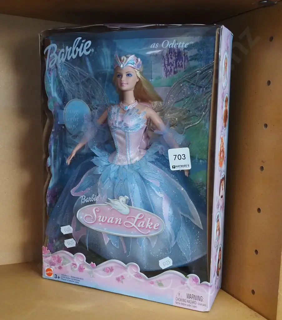 box as new Barbie Swan Lake Image 1++