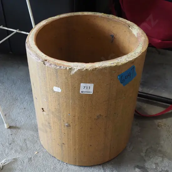 terracotta chimney pot H300