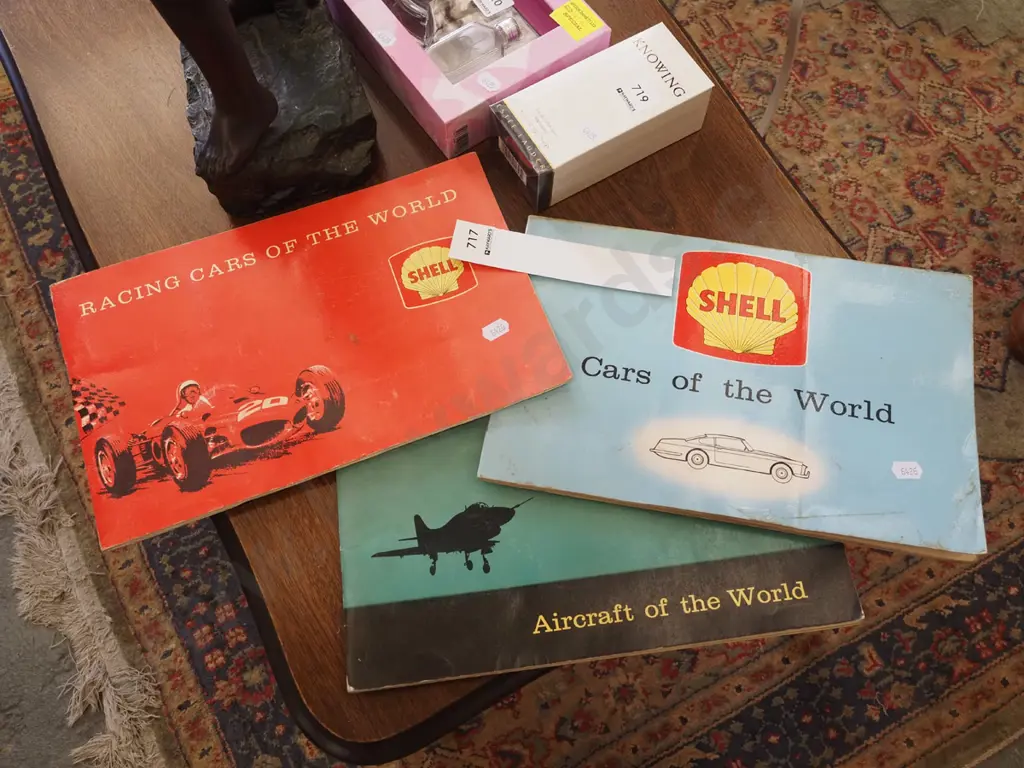 3x Shell collector card albums Image 1++