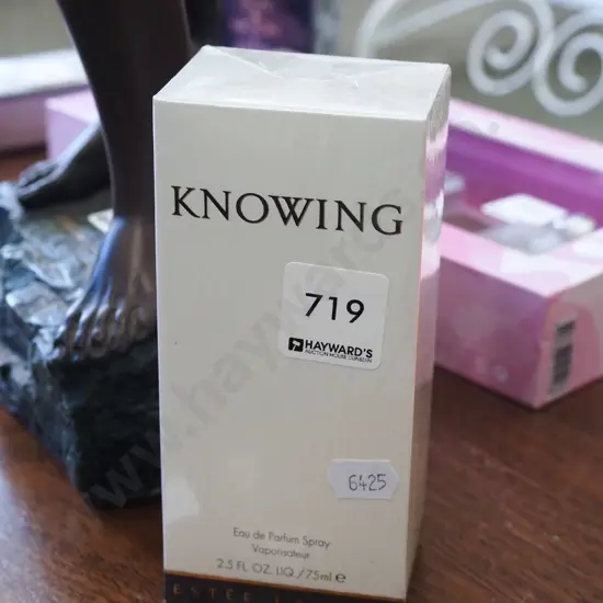 boxed as new Estee Lauder Knowing eau de parfum 75ml