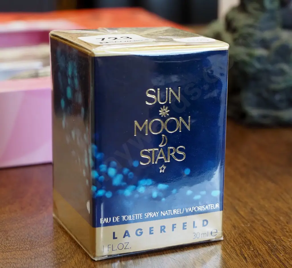 boxed as new Lagerfeld eau de toilette Sun, Moon and Stars 30ml Image 1++