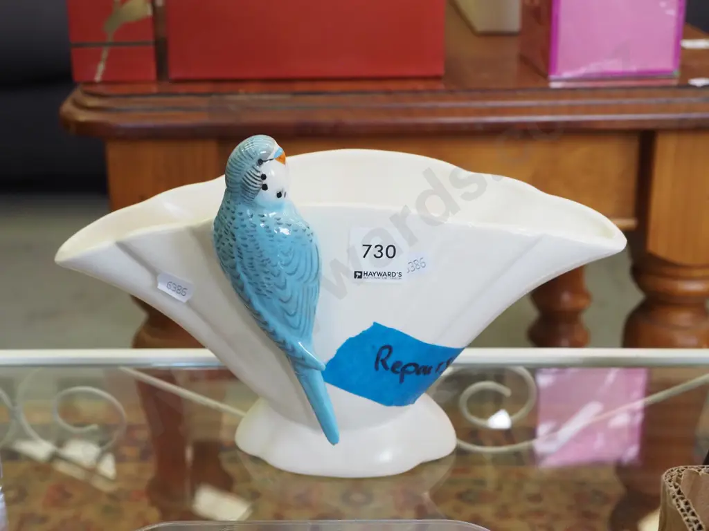 Sylvac budgie vase - repairs to tail, crazing Image 1++
