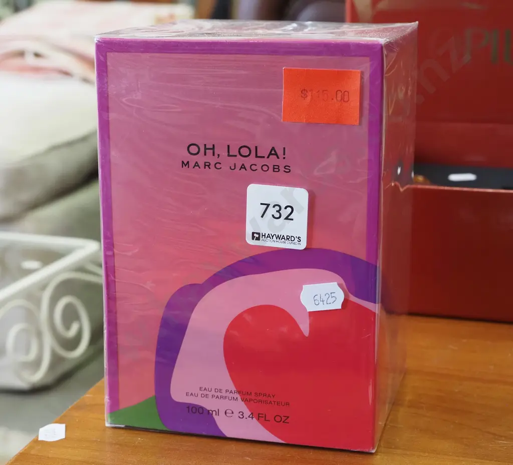 boxed as new Marc Jacobs Oh Lola! eau de parfum 100ml Image 1++
