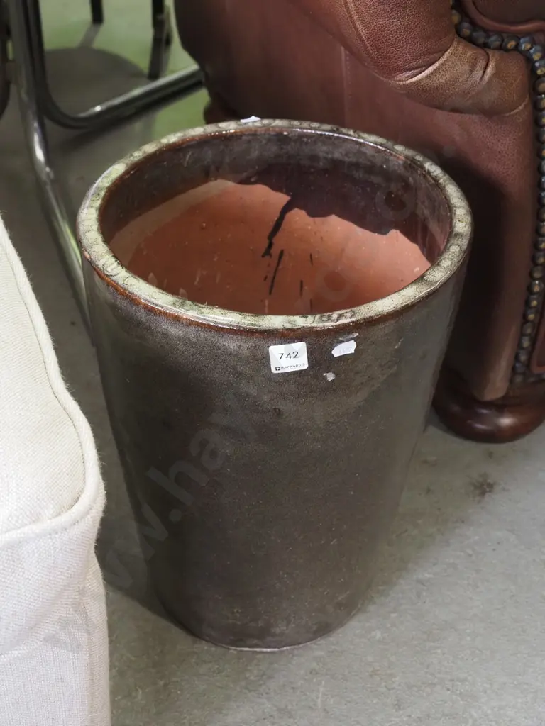 glazed garden planter H400 Image 1++