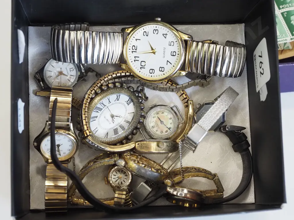 box of wristwatches Image 1++
