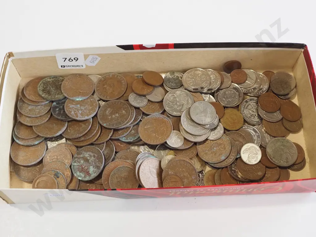 box of coins Image 1++