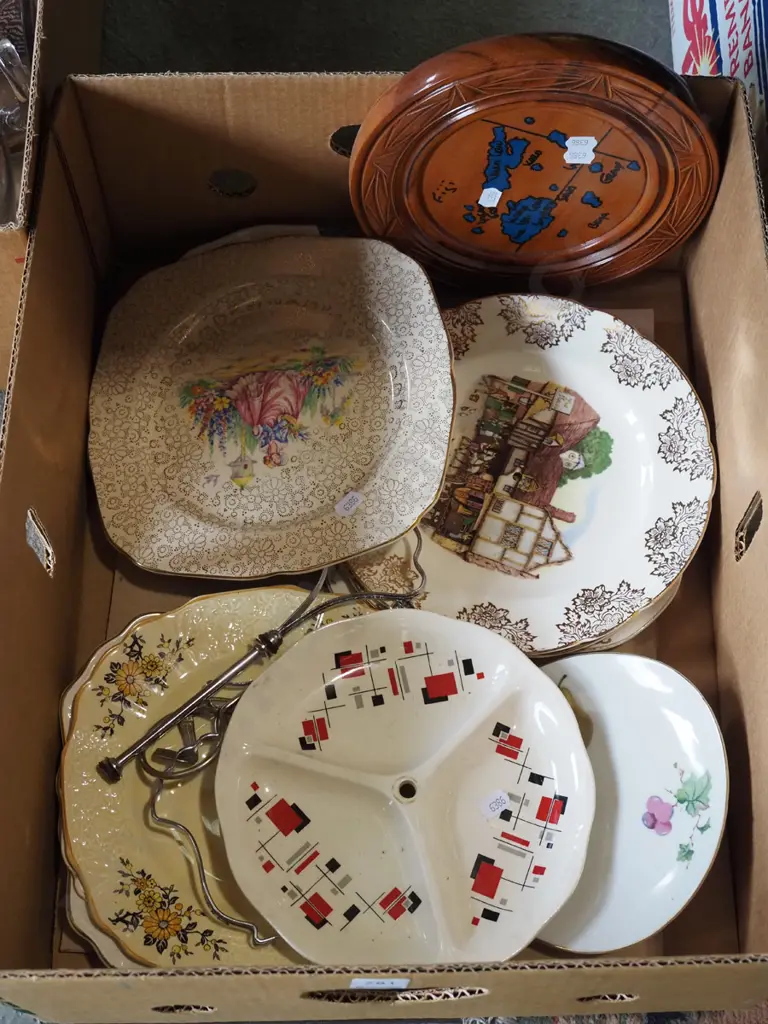 box; plates, gay day segmented plate, souvenir items etc Image 1++