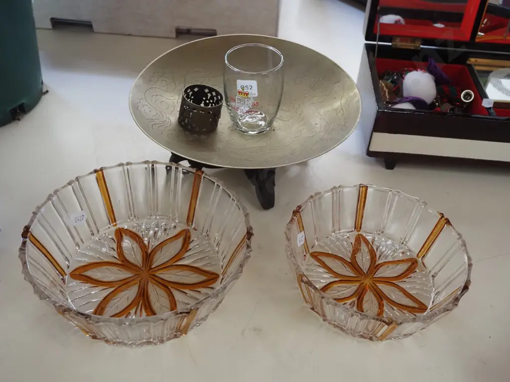 glass bowls, brass bowl on stand etc Image 1++