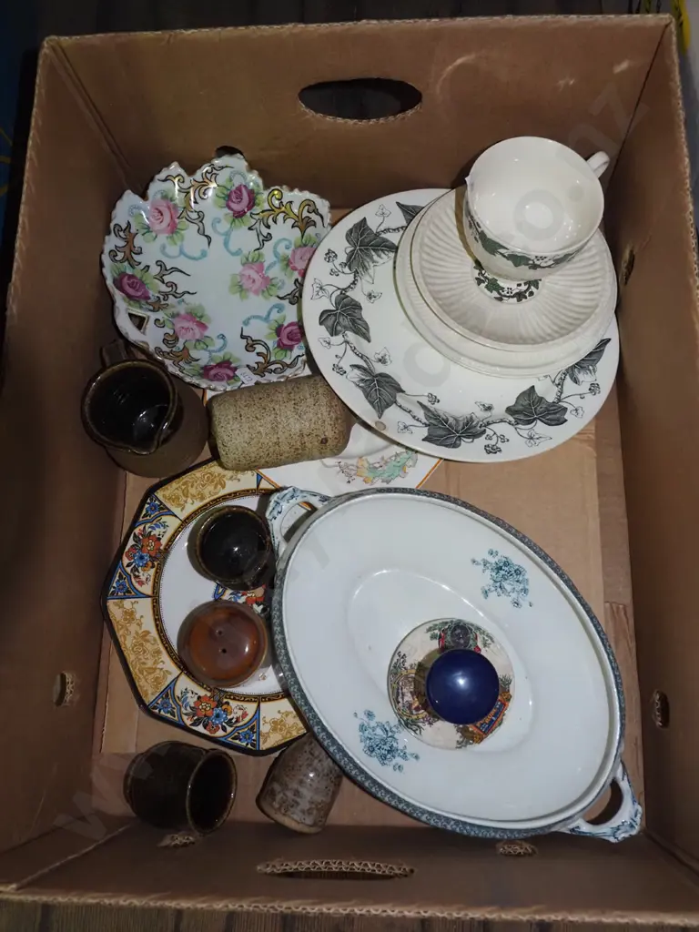 box; plates, bowls, cups etc Image 1++