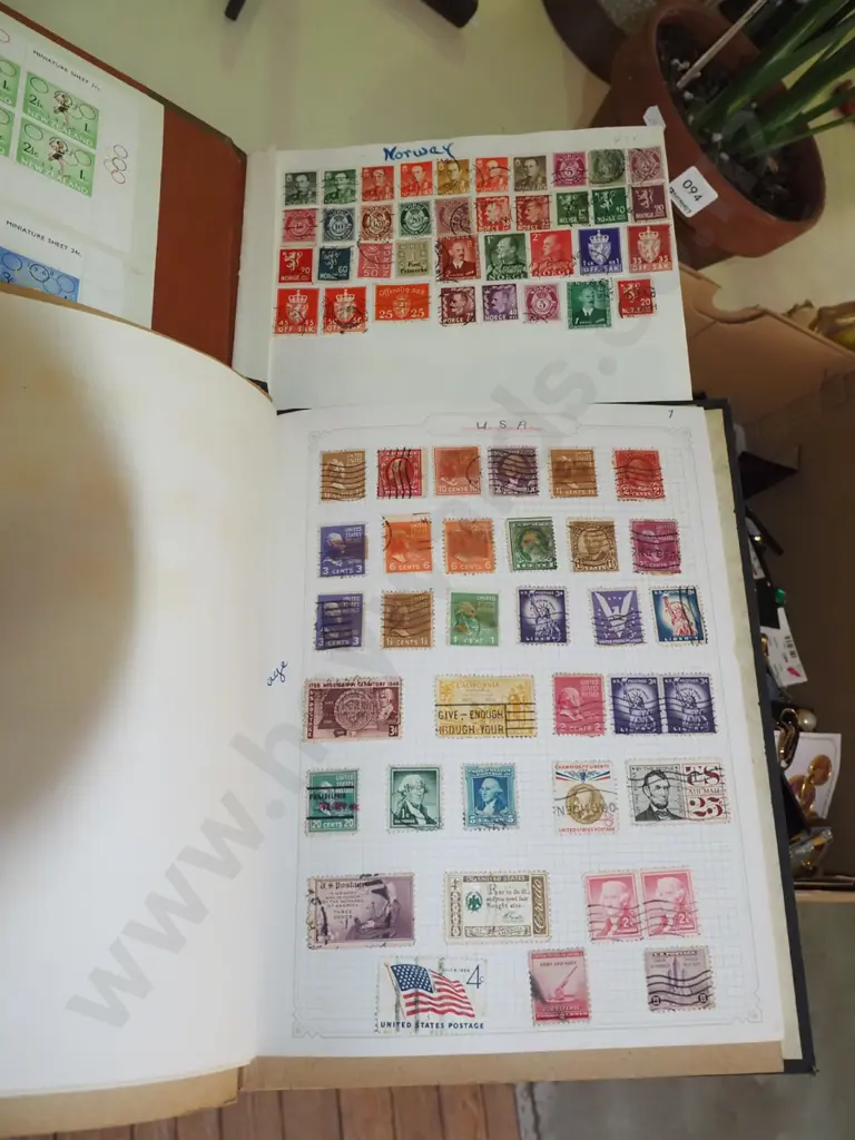 stamp albums Image 1++