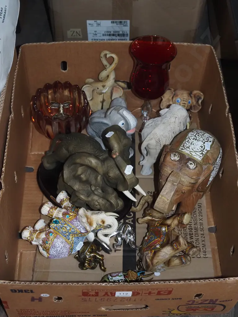 box; elephant ornaments, green glass goblet, pink glass bowl Image 1++