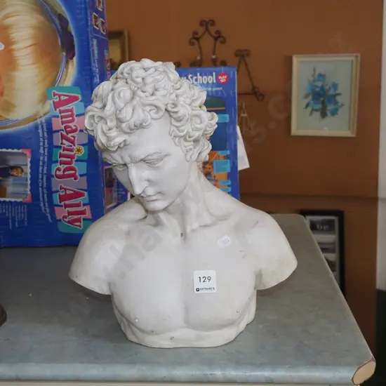 small composite classical style male bust H300