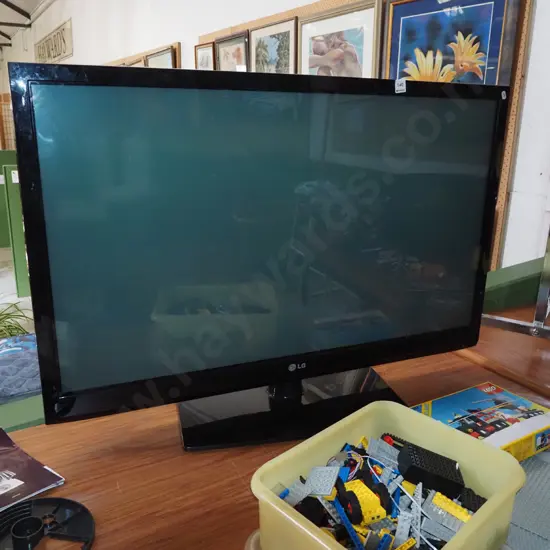 LG 42" TV - no remote