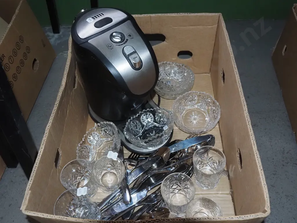 box; glass bowl, whisky tumbers, cutlery etc Image 1++