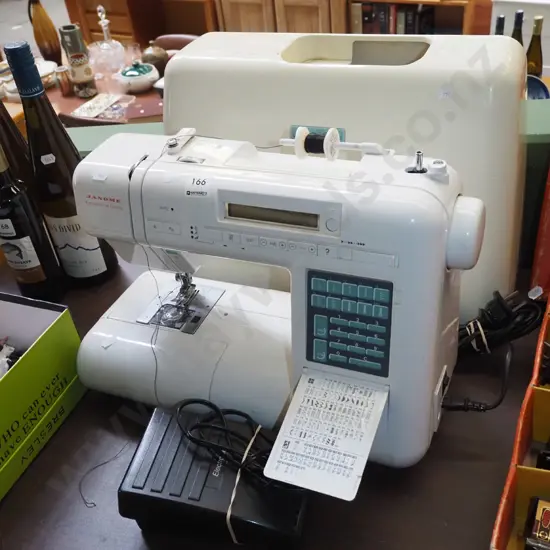 Janome Memory Craft sewing machine