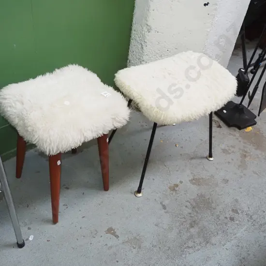 2x sheepskin topped stools