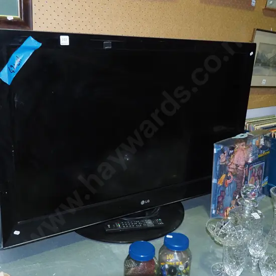 LG 42" TV  