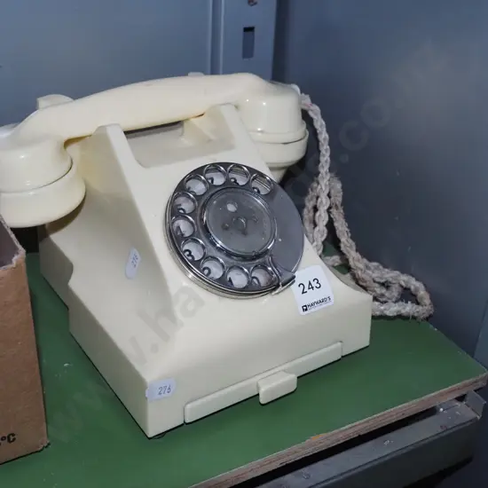 vintage dial telephone