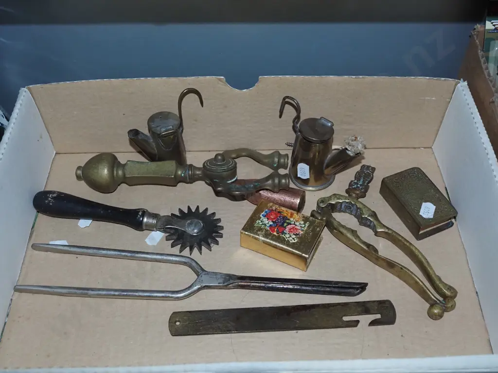 box; nutcracker, vintage hair curling tongs etc Image 1++