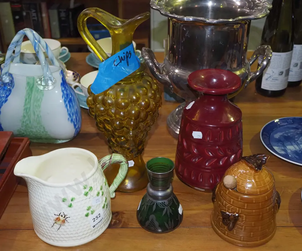 milk jugs, honey pot, vases Image 1++
