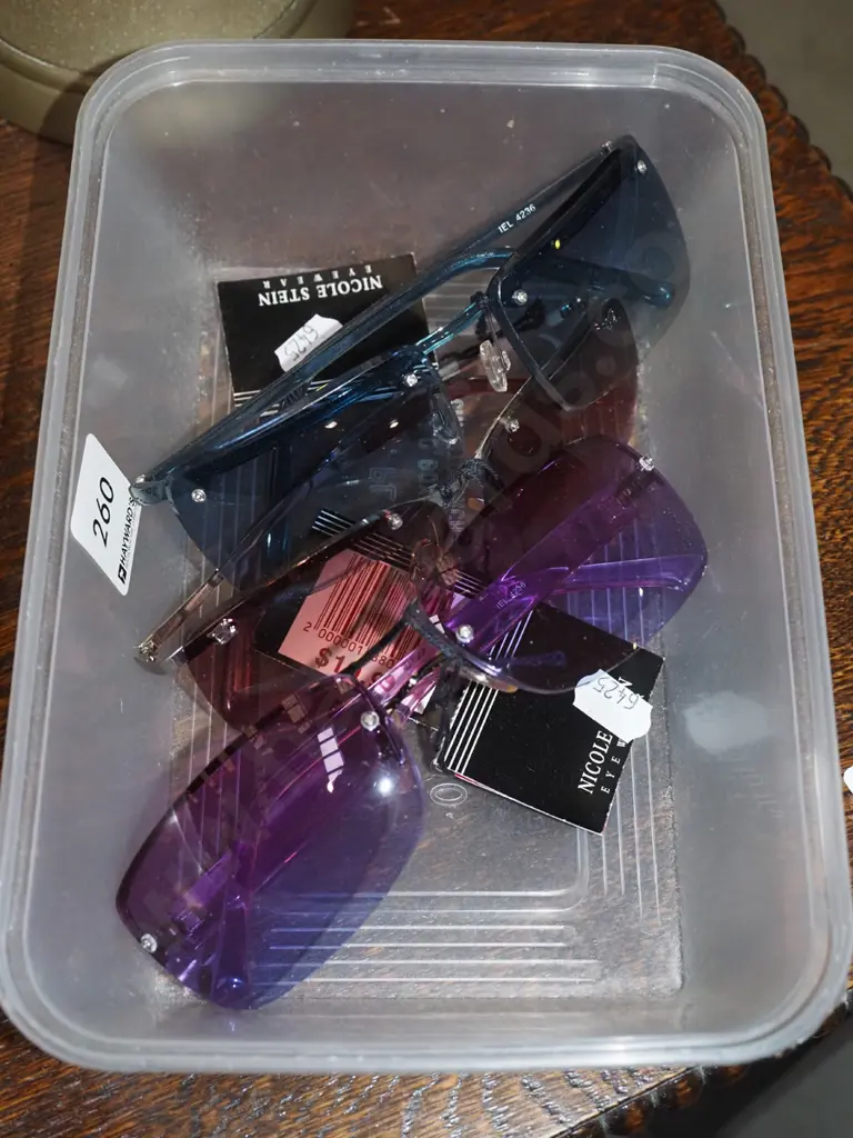 3x sunglasses Image 1++