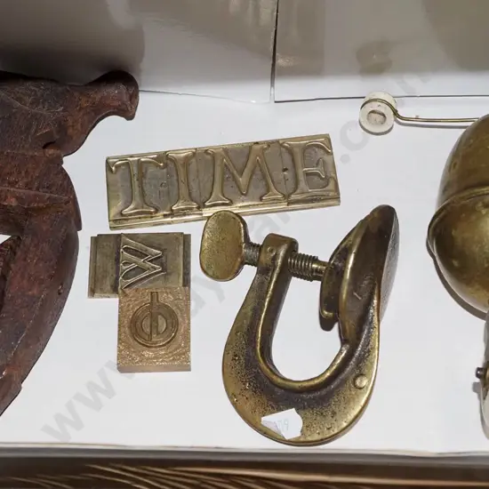 box; wooden pulley, hanging light mechanism, clamp etc