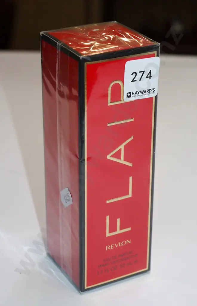 boxed as new Revlon Flair eau de parfum 50ml Image 1++