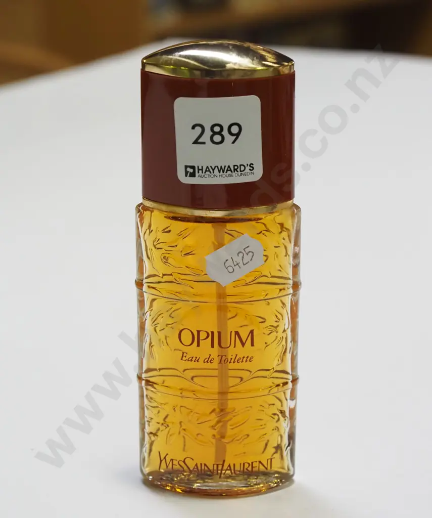 bottle of Yves Saint Laurent Opium eau de toilette Image 1++