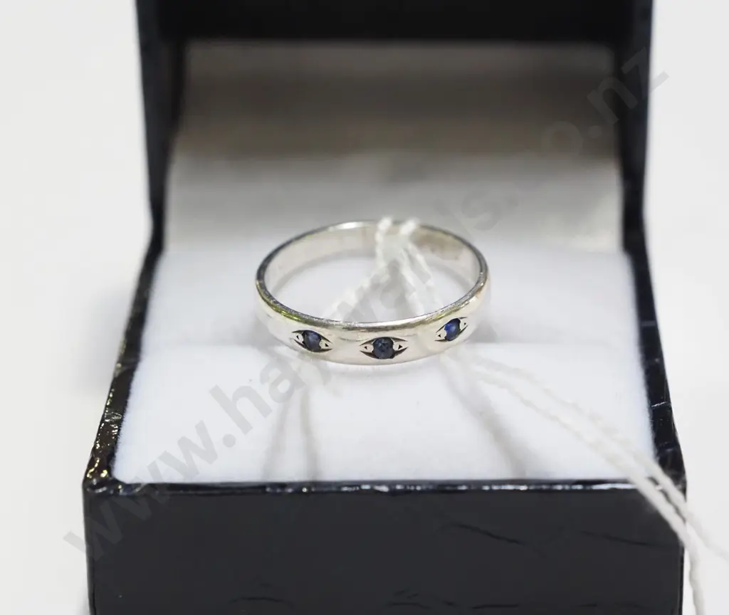 1x sterling silver ring Image 1++