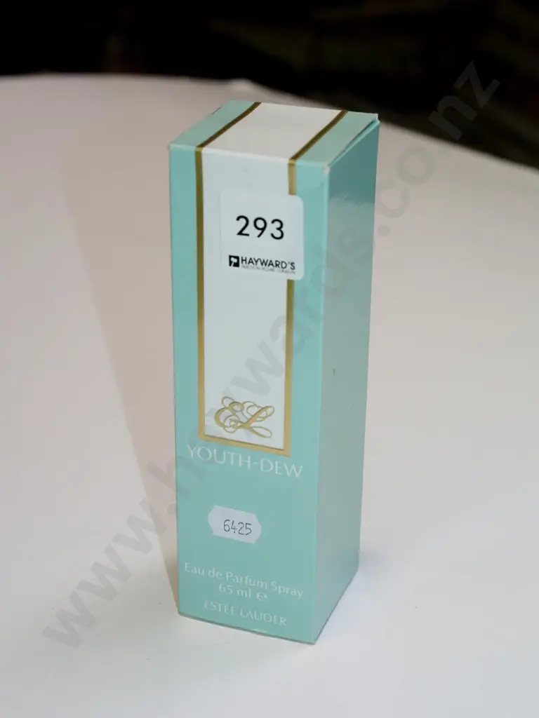 boxed Estee Lauder Youth - Dew eau de toilette 65ml Image 1++
