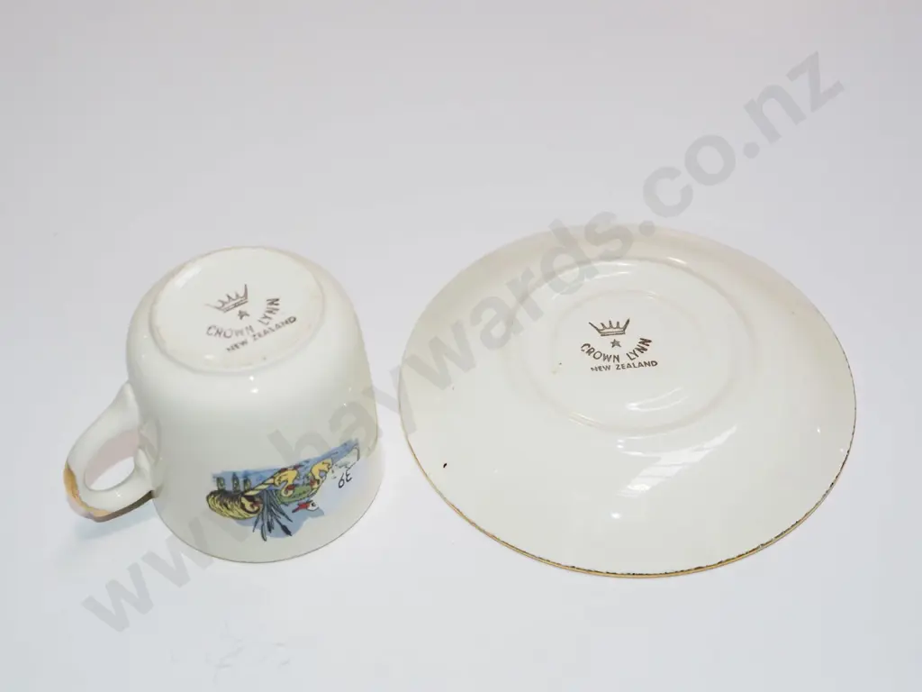 Crown Lynn childs demi tasse cup and saucer Image 1++