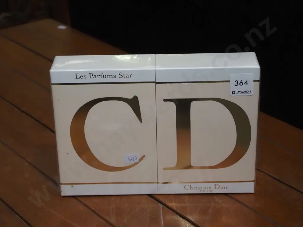 boxed as new Christian Dior 5 piece eau de toilette set Image 1++