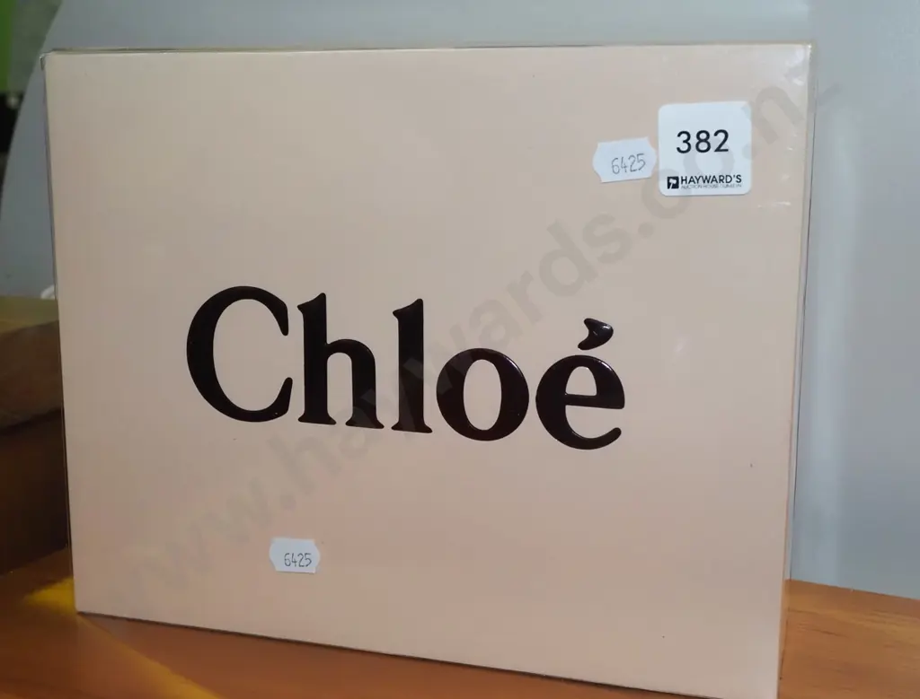 boxed as new Chloe eau de parfum 50ml, 100ml body lotion Image 1++