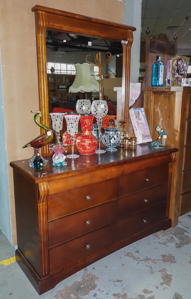 solid pine 8 drawer buffet sideboard H1760 W1280 D425 Image 1++