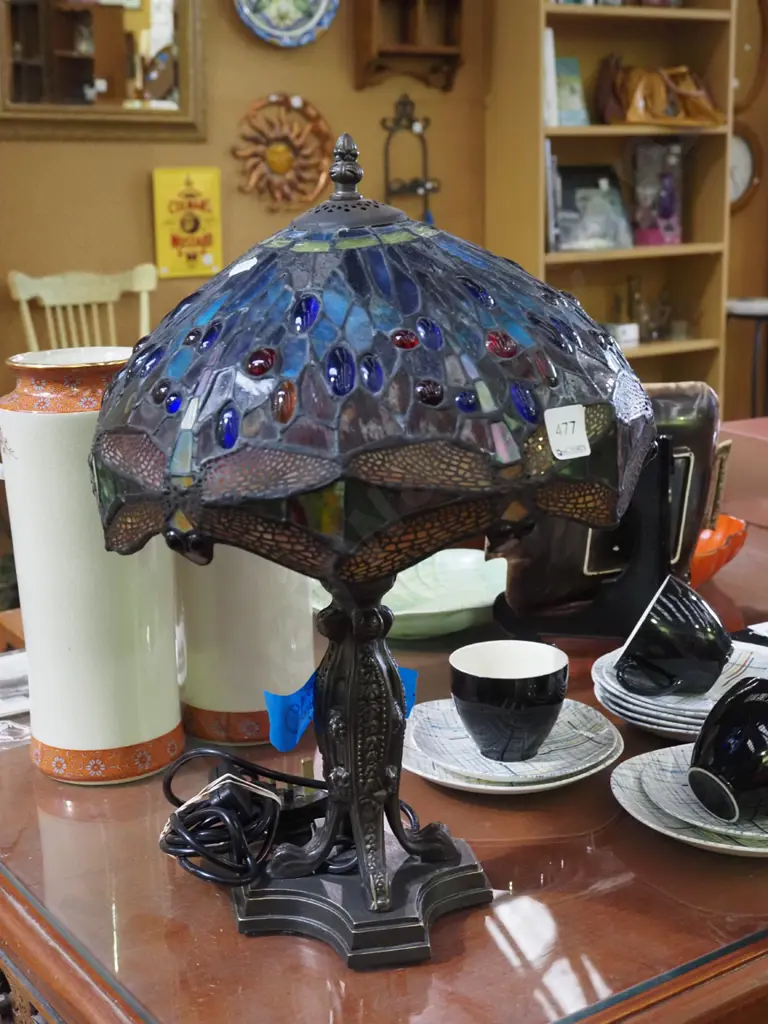 reproduction Tiffany style dragonfly lamp - English plug H460 As Is No Returns Image 1++