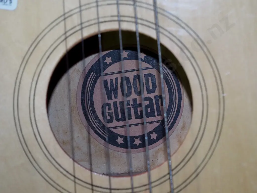 Kawasaki childs guitar Image 1++