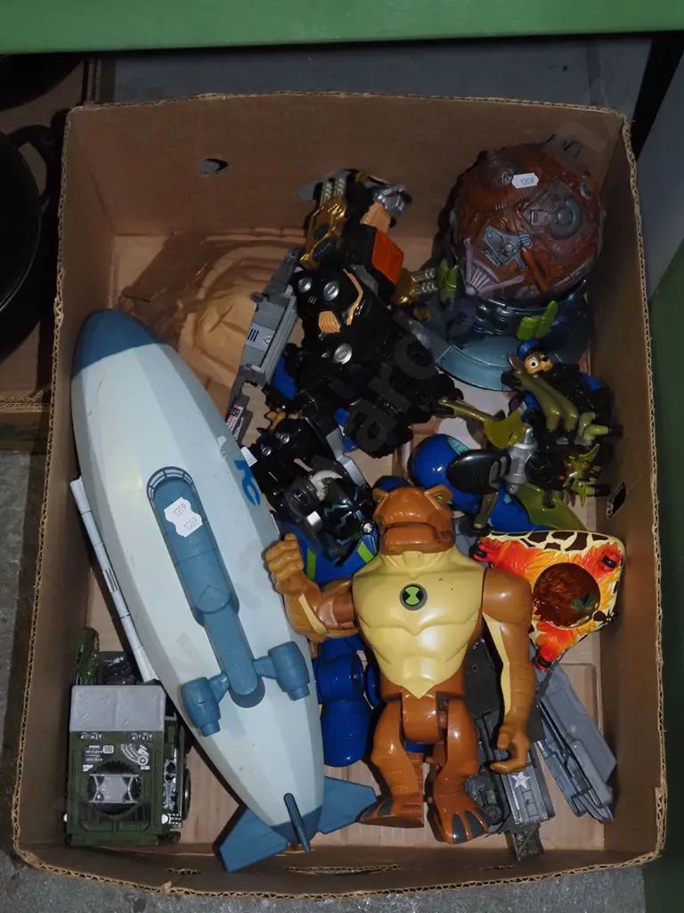 box of childrens toys Image 1++