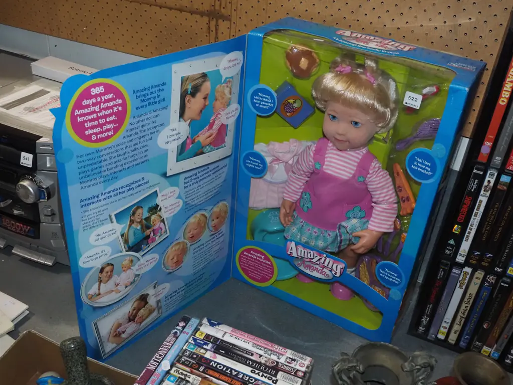 boxed as new Amazing Amanda doll Image 1++