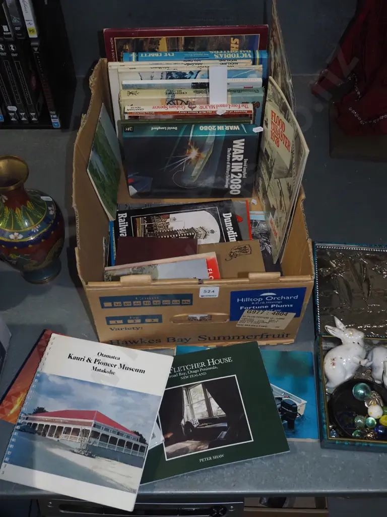 box of books Image 1++