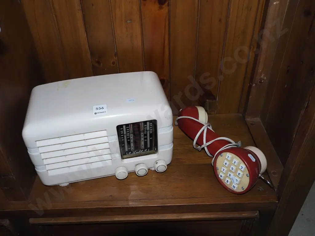 vintage Bell mantle radio, landsmans phone Image 1++