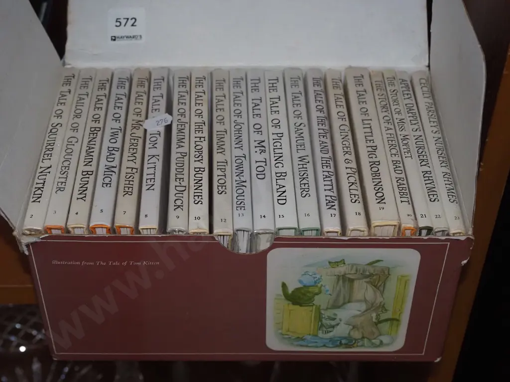 boxed set of Beatrix Potter books Image 1++