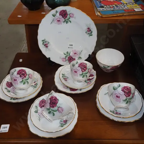 Royal Vale rose 14 piece tea set