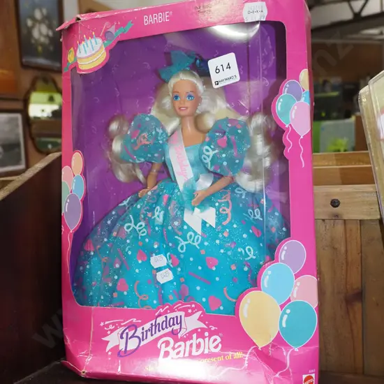 boxed Birthday Barbie - damage to box
