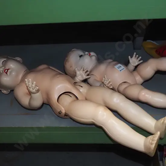 2x vintage toy dolls