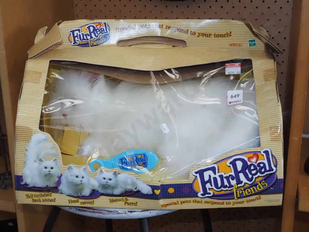 boxed FurReal Friends cat toy - significant damge to box Image 1++