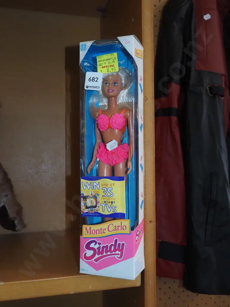 boxed as new Monte Carlo Sindy Image 1++