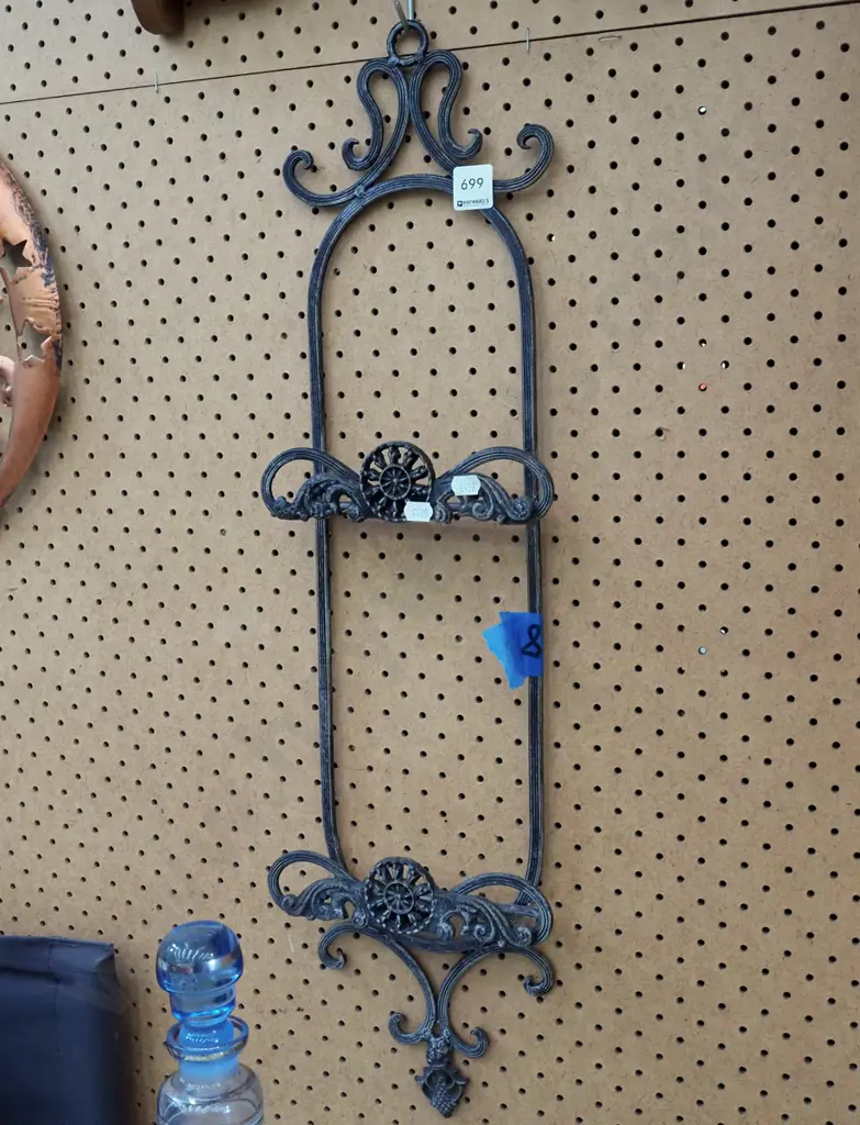 metal wall mounted plate racks  Image 1++