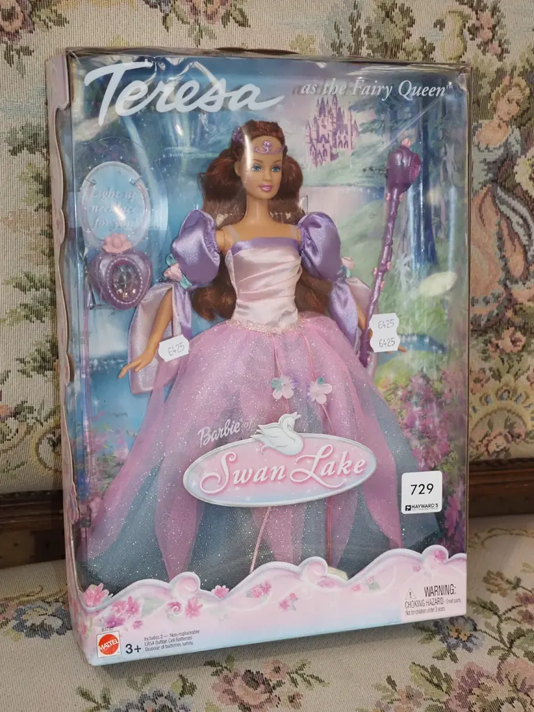 boxed as new Barbie Teresa Swan Lake Image 1++