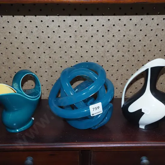 2x ewer vases, unusual glass ornament