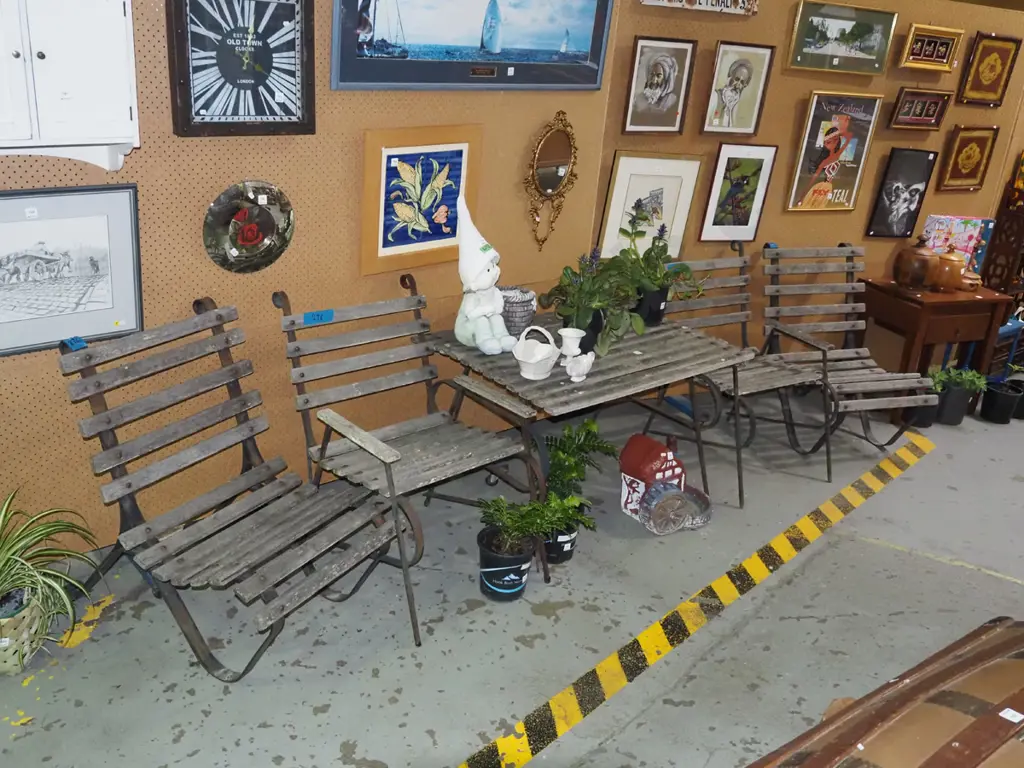 metal and wood outdoor garden table with 4 chairs Image 1++